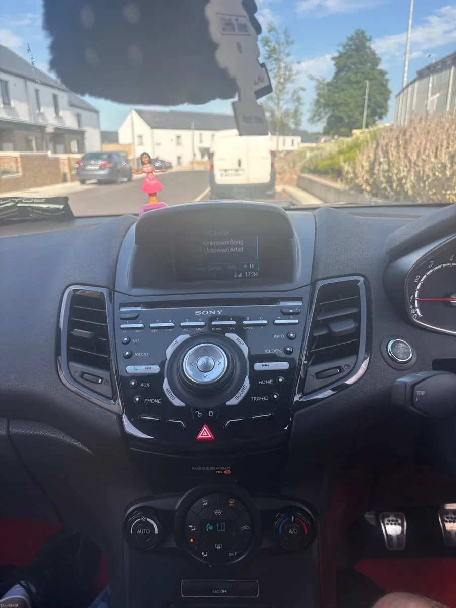 Ford Fiesta ST3 180 - Image 6