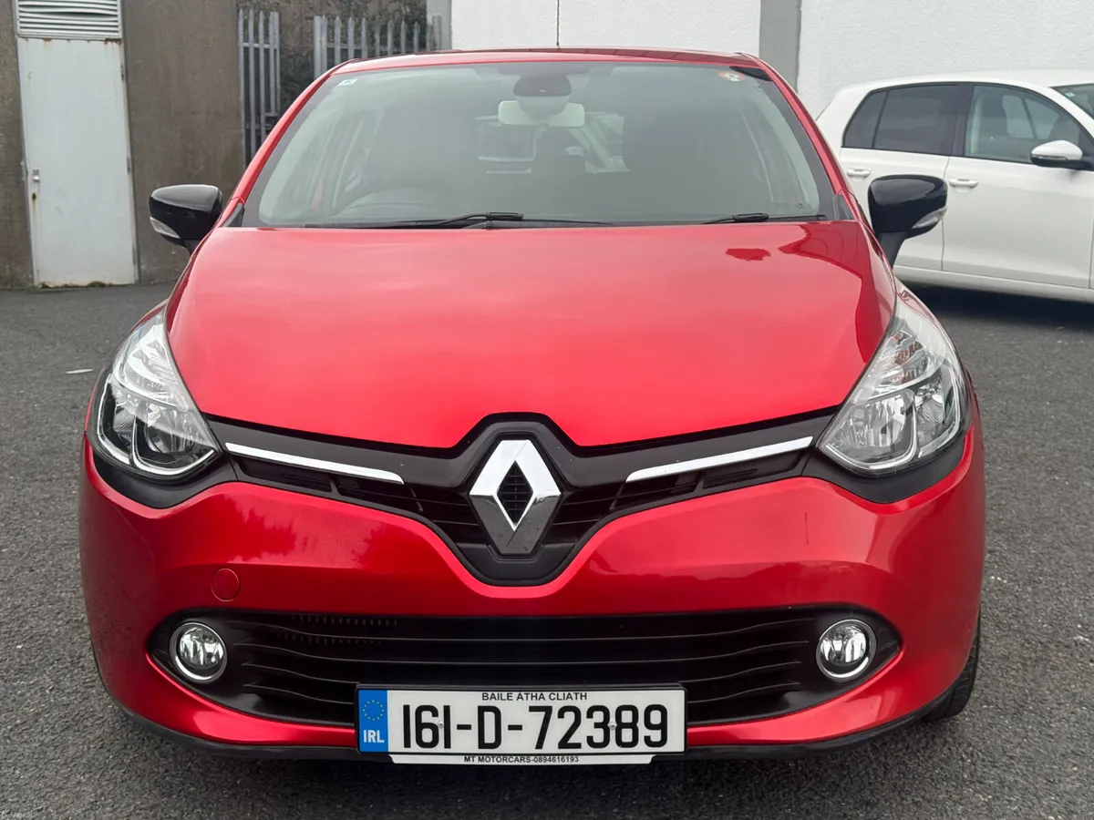 Renault Clio 2016 Automatic low mileage 26 km - Image 3