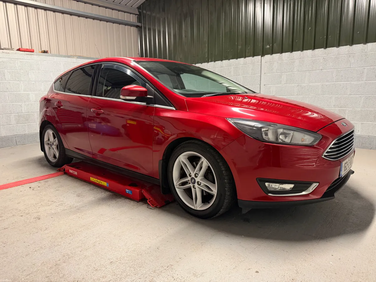 2016  FORD FOCUS      NEW NCT ! - Image 1