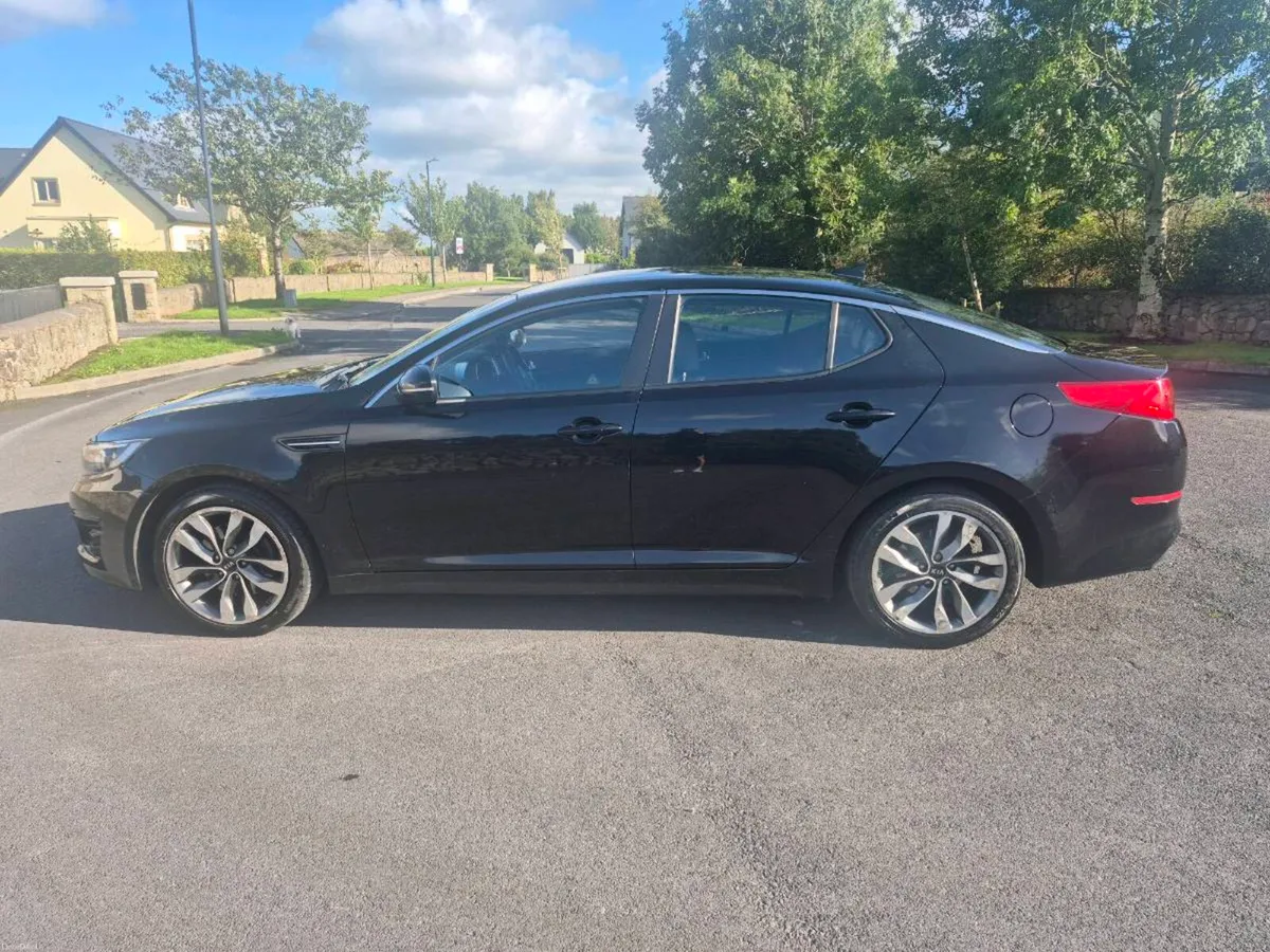 Kia Optima - Image 2