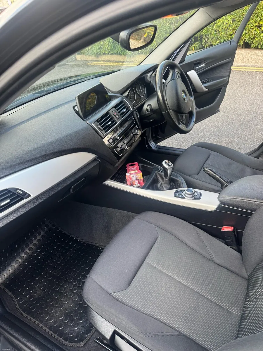 Car - Image 2