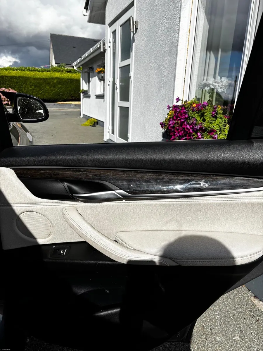BMW X5 2016 - Image 4