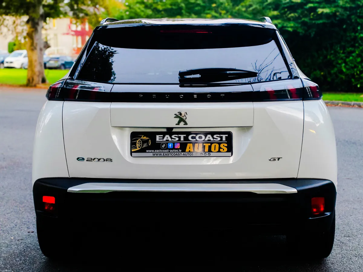 2022 Peugeot 2008 Electric GT 50kWh - Image 5