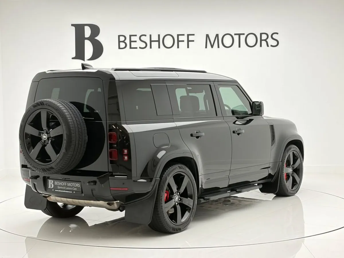 Land Rover Defender P300e X-DYNAMIC HSE=PAN ROOF// - Image 5