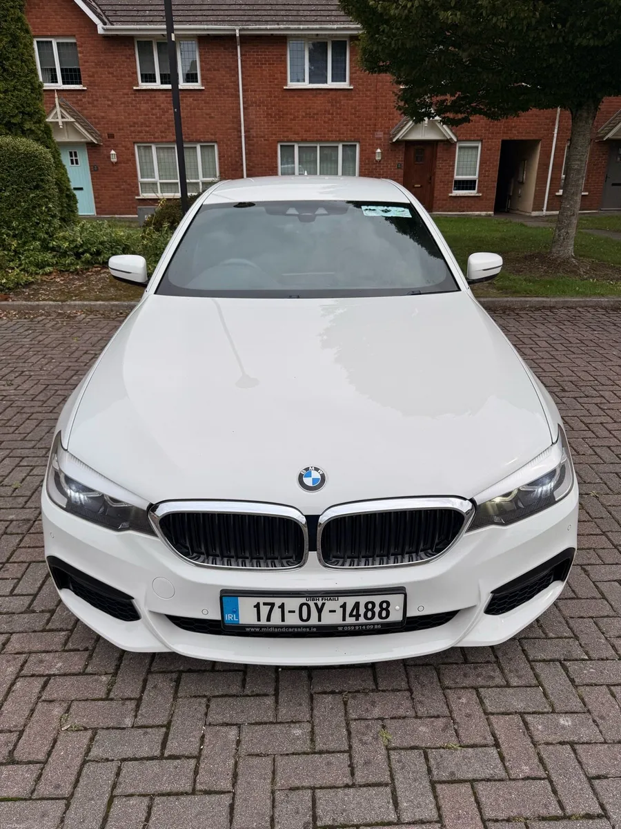 2017 BMW 5 Series M Sport Pro - Image 2