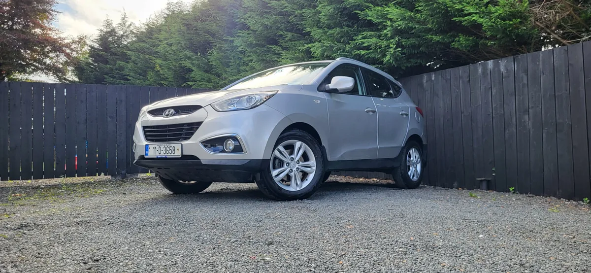 11 HYUNDAI IX35..LOW KM..NCT TODAY..VERY CLEAN - Image 1