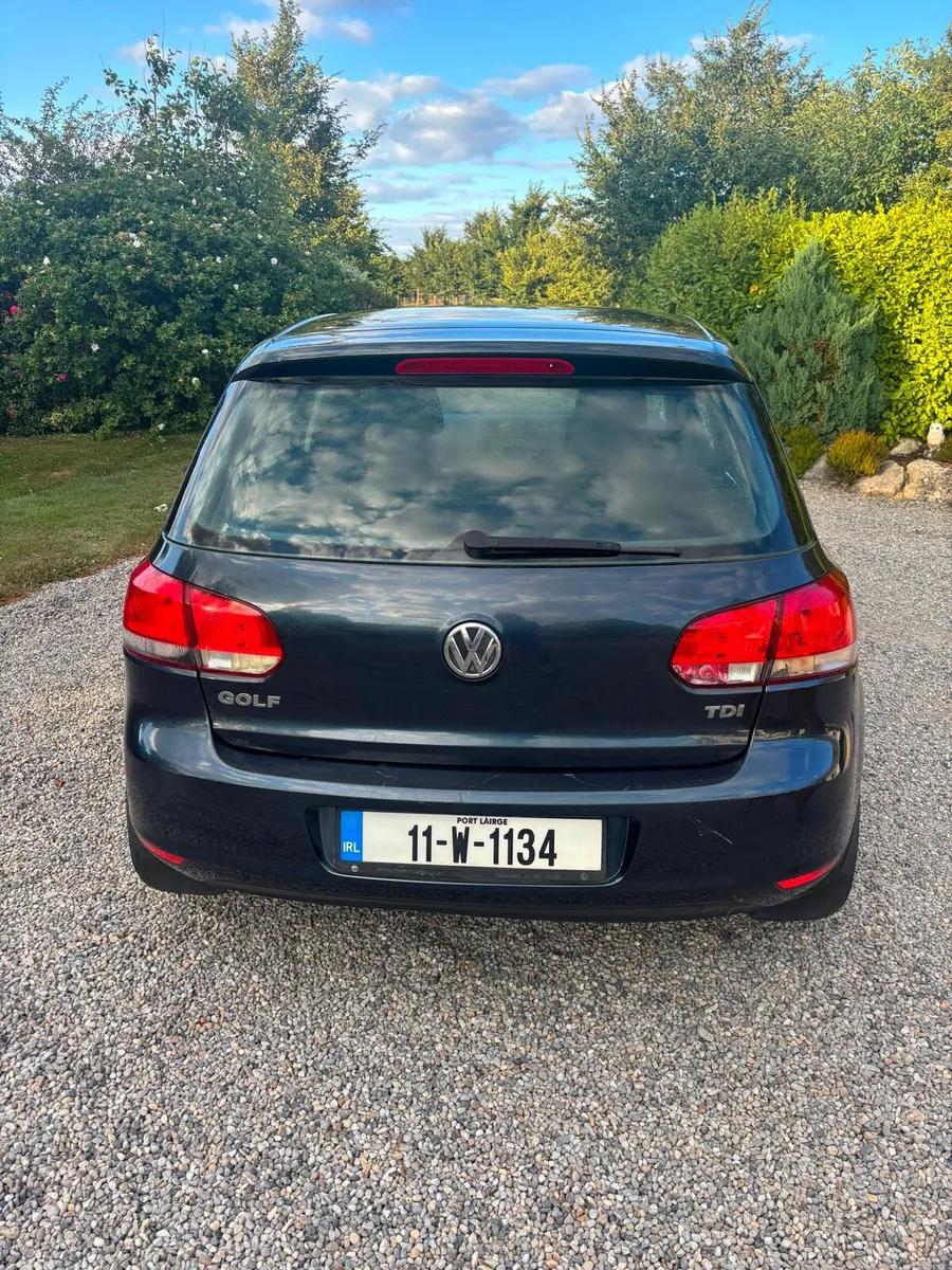 Volkswagen Golf - Image 4