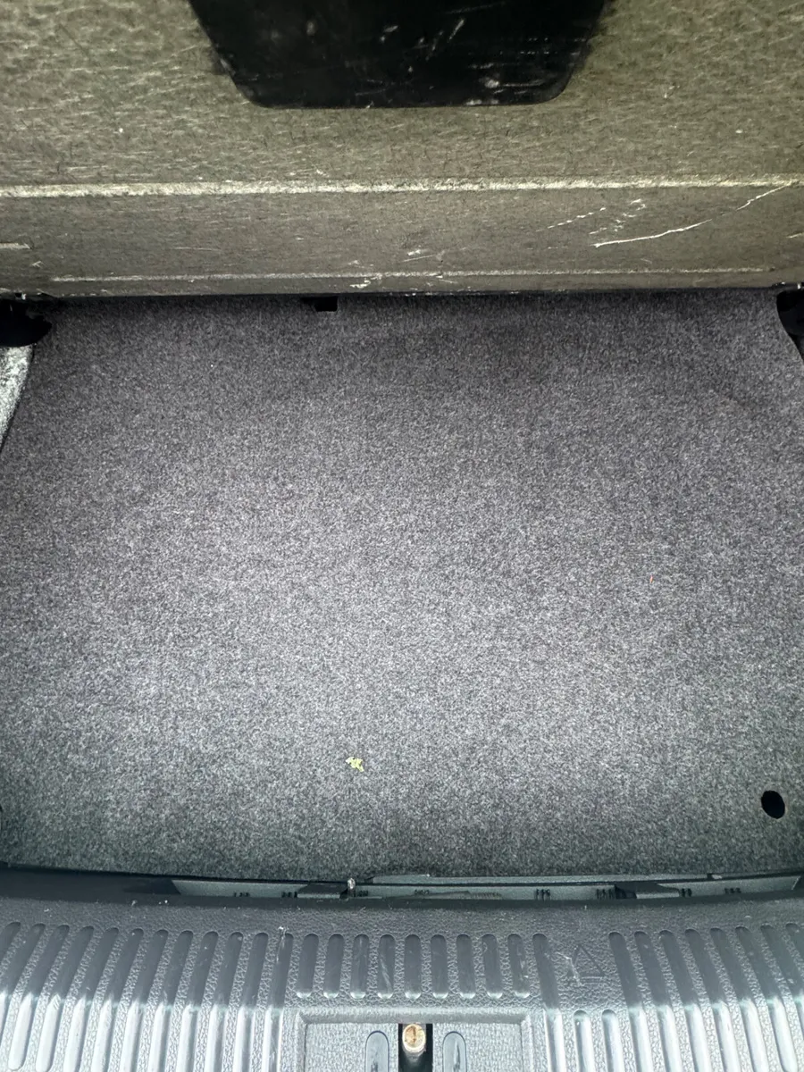 Volkswagen Polo 1.2 TSI CarPlay - Image 6
