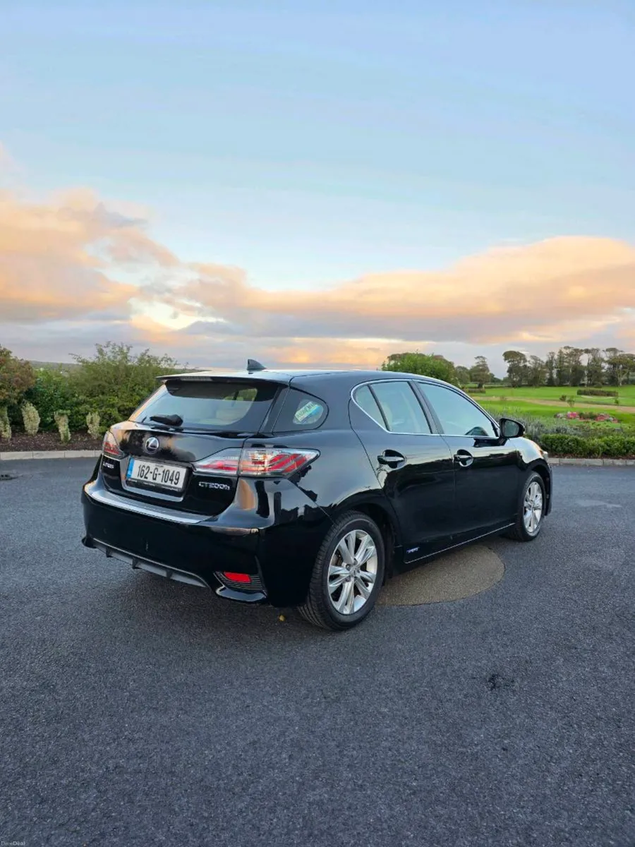 162 Lexus CT200h – Full Lexus Service History - Image 3