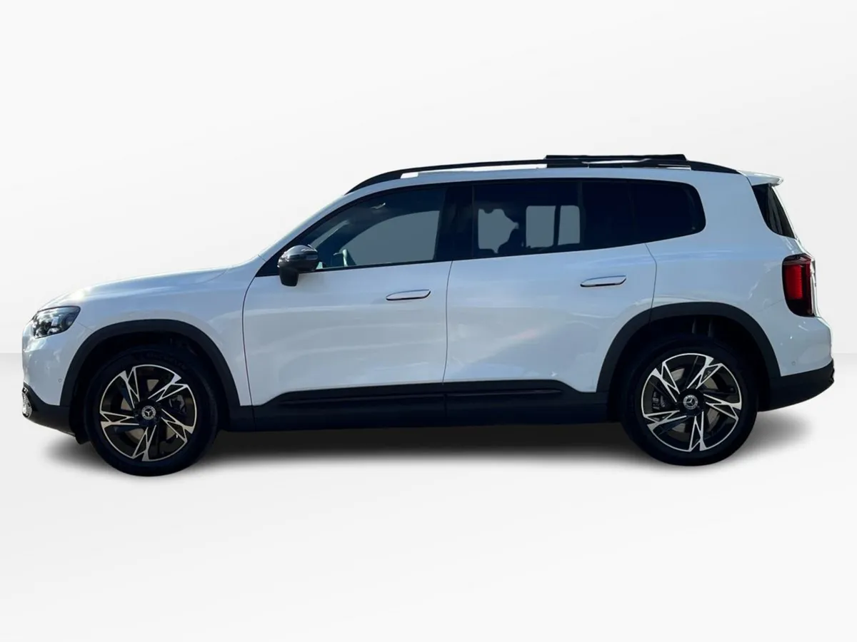 Mercedes-Benz GLB 250 Progressive Line + Electric - Image 5