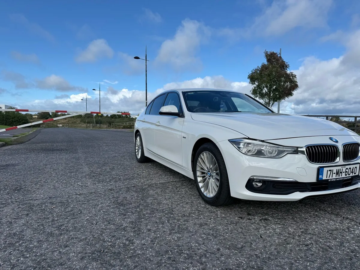 Car - Image 5