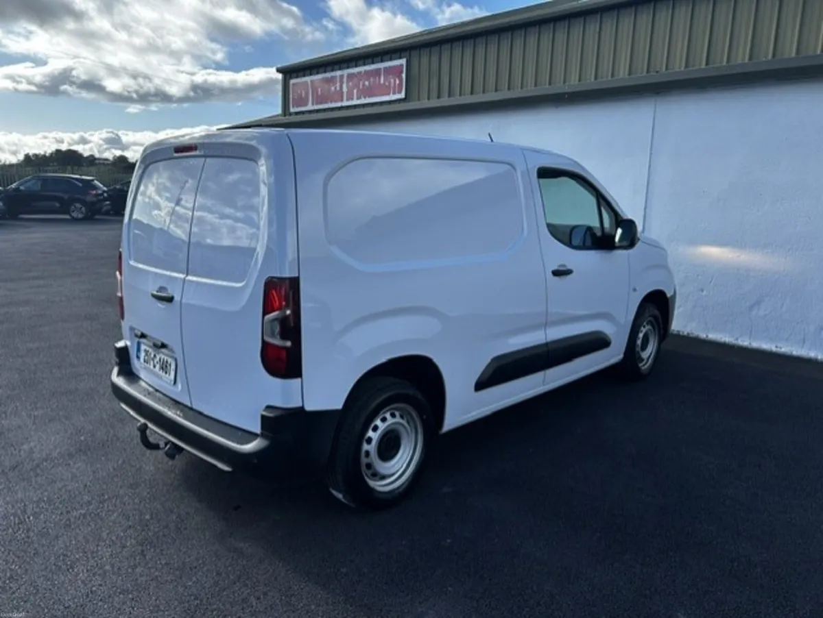 Citroen Berlingo 2025 - Image 4