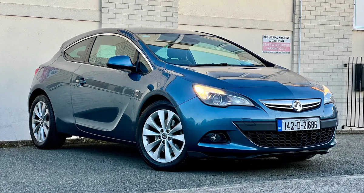 2014 Vauxhall Astra*Fresh Nct Nov 27*Serviced* - Image 1