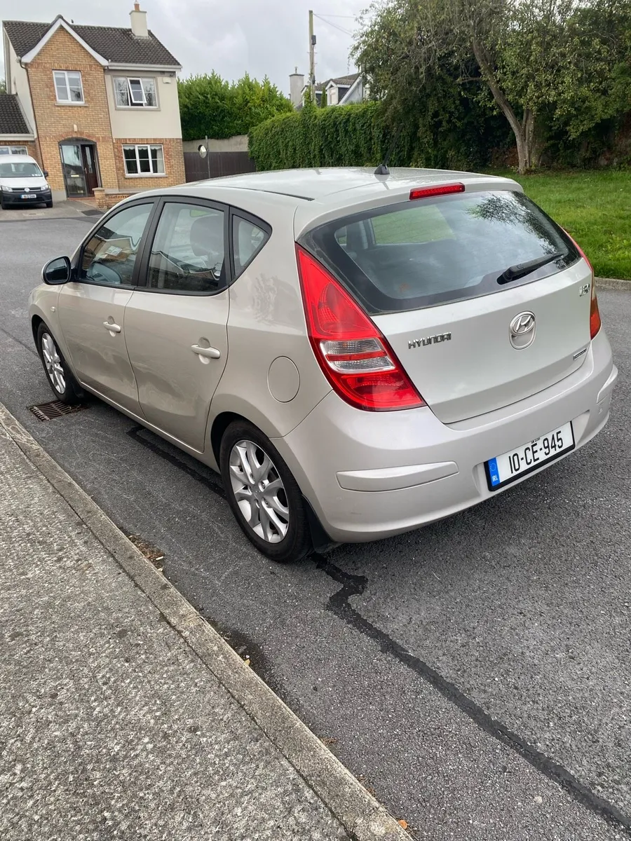 Hyundai i30 - Image 2