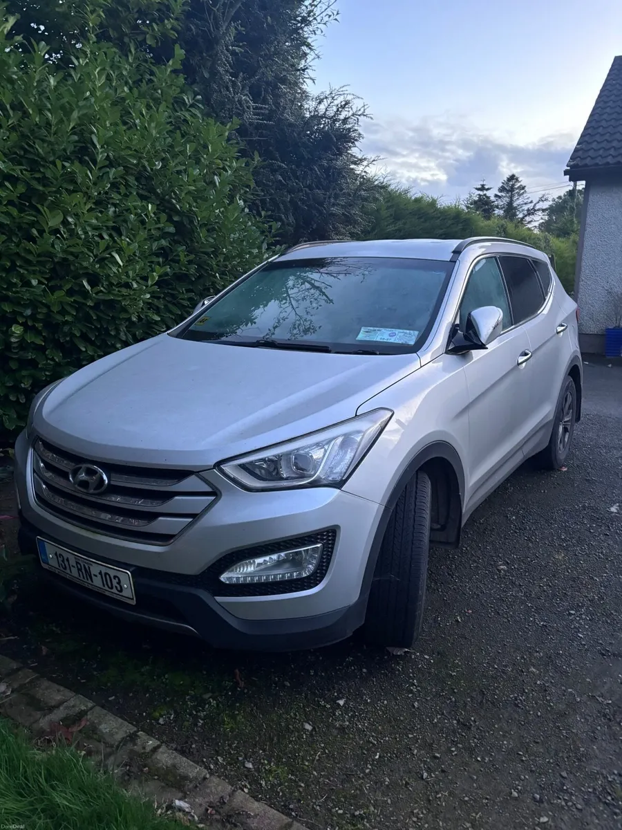 Hyundai Santa Fe 2013 - Image 1