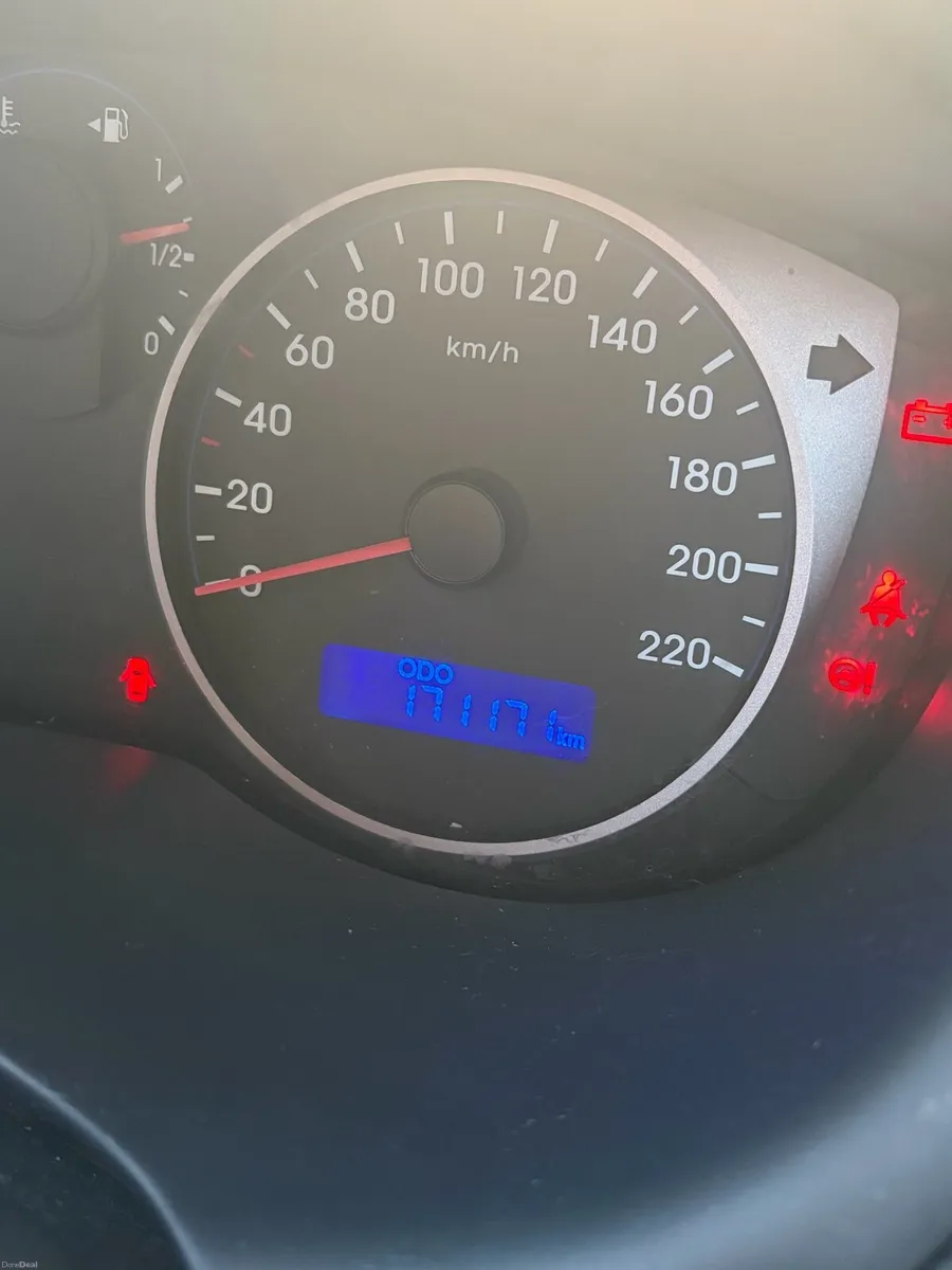 Hyundai i20 1.2 Petrol – 2012 – 171,000 km - Image 5