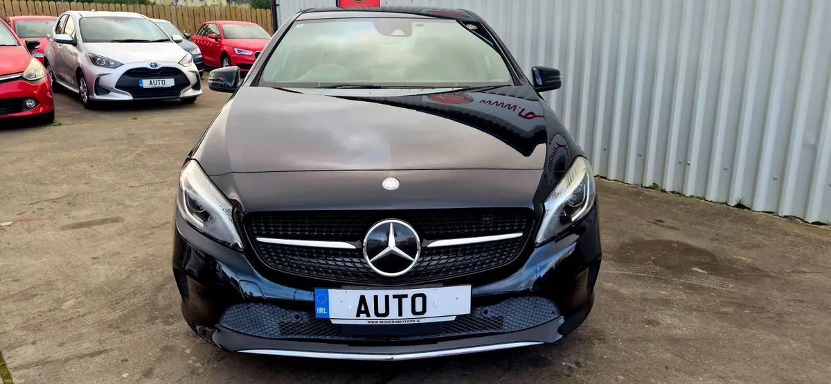 Mercedes a class automatic 1.6 petrol low kms - Image 4
