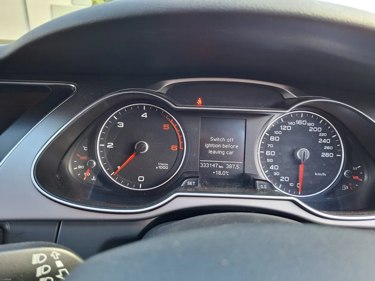 Car - Image 5