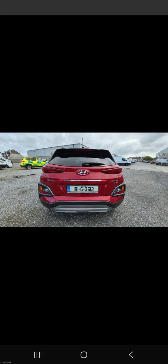 Hyundai KONA 2019 1.6 CRDI EXECUTIVE TWO TONE - Image 4