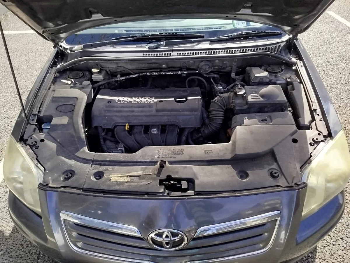 Toyota Avensis 2008 - Image 4
