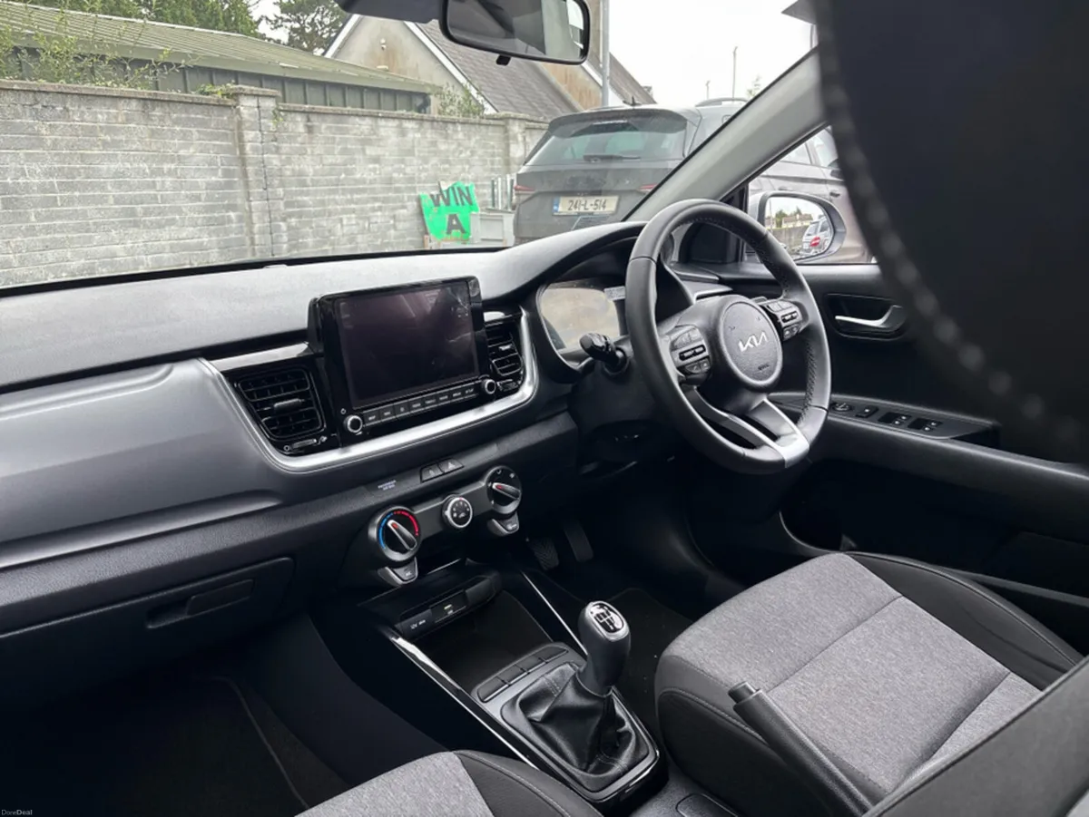 Kia Stonic 1.0 K2 MY25 MT - Image 3