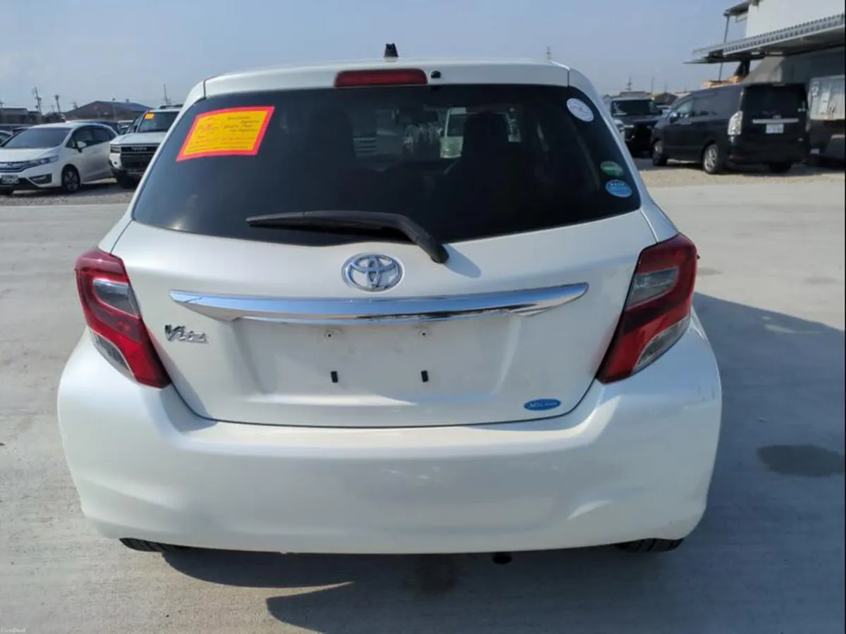 2016 TOYOTA YARIS/VITZ AUTO 1.3PETROL - Image 5