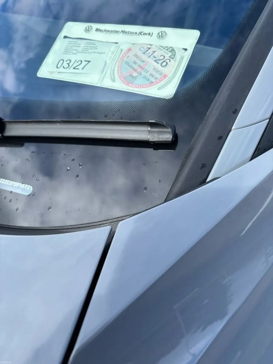 2025 Volkswagen Id.4 - Image 6