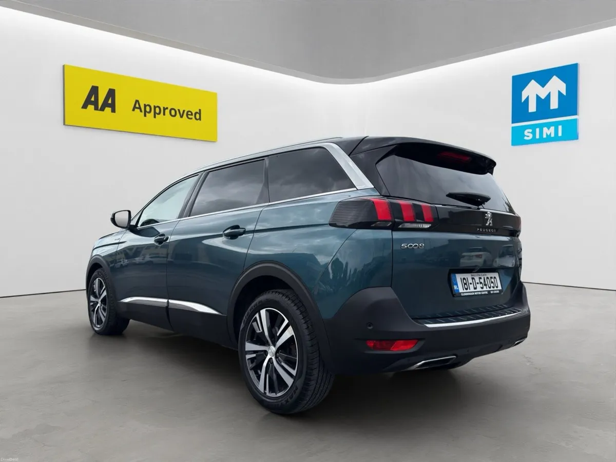 PEUGEOT 5008 1.6 HDI BLUE GT LINE - 7 Seats - Image 6