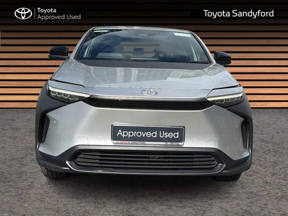 Toyota bZ4X FULL LEATHER SPORT 11KW EV AUTOMATIC / - Image 5