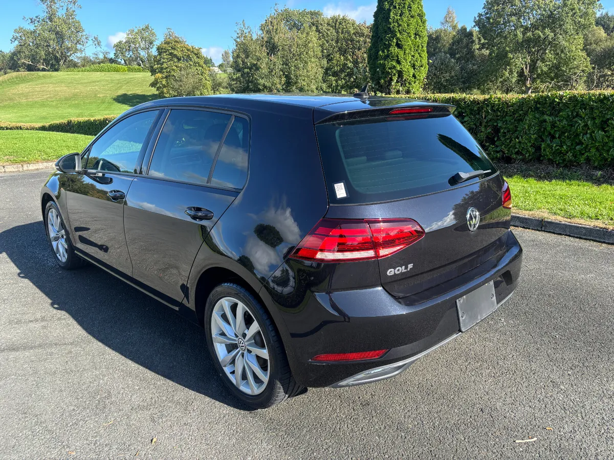 VOLKSWAGEN GOLF 1.2 TSI AUTO 2018 - Image 5