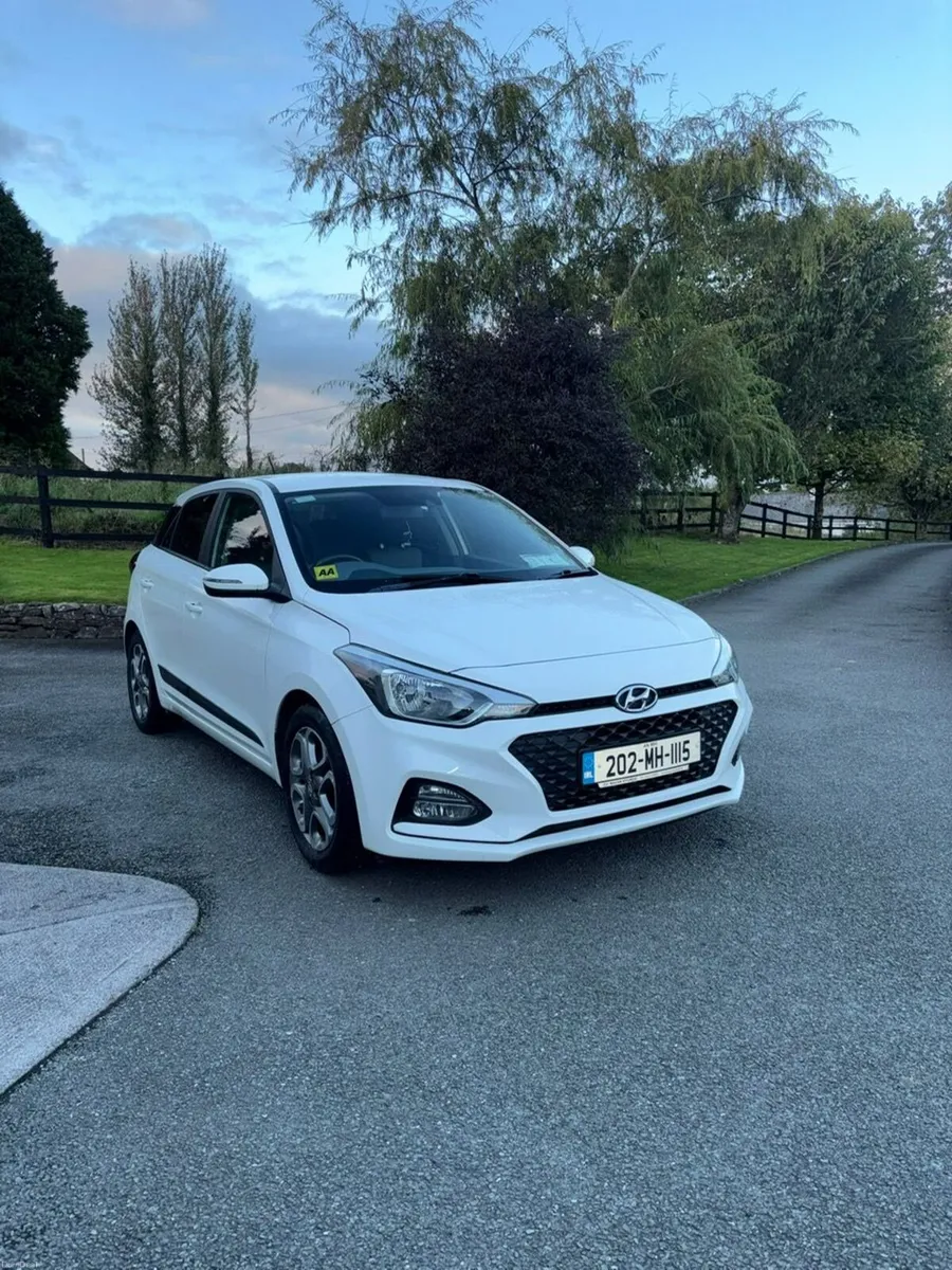 Hyundai i20 2020 Deluxe - Image 1