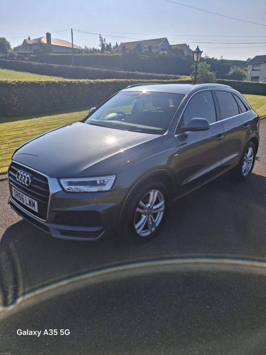 Audi Q3 2017 - Image 1