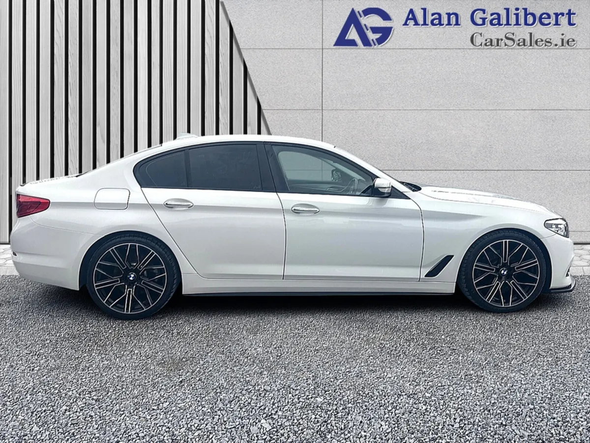 BMW 5-Series 520D M PERFORMANCE KIT HARMAN KARDON - Image 3