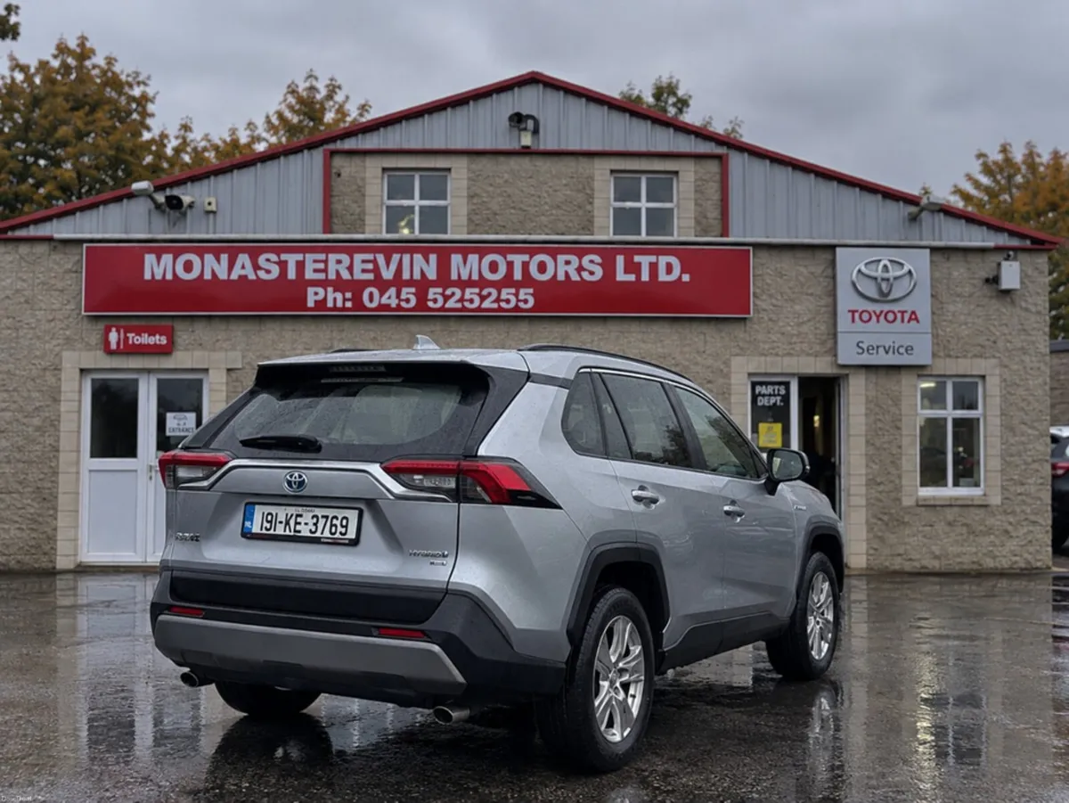 Toyota RAV4 *ORIGINAL IRISH CAR* RAV4 HYBRID LUNA - Image 2