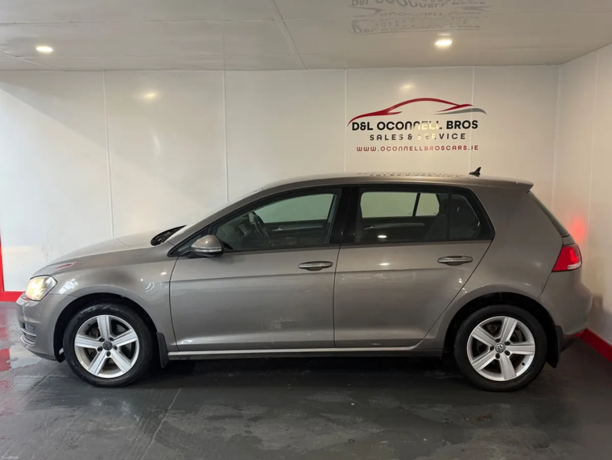Volkswagen Golf 1.6 TDI MATCH EDITION BLUEMOTION 1 - Image 4
