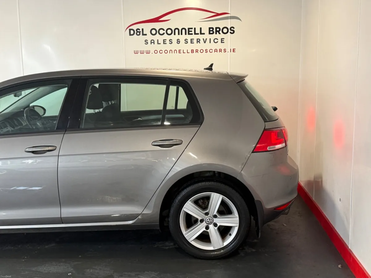 Volkswagen Golf 1.6 TDI MATCH EDITION BLUEMOTION 1 - Image 6