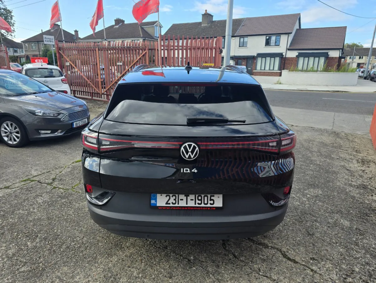 Volkswagen ID.4 PRO 128 KW LIFE DX 77KWH 174BHP 5 - Image 4