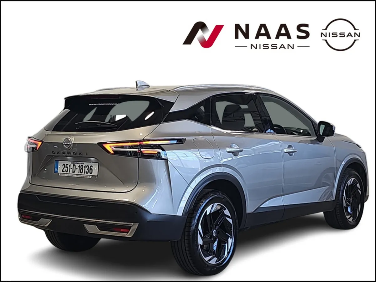 Nissan Qashqai 1.3 HYB SV PREMIUM MY2 - Image 4