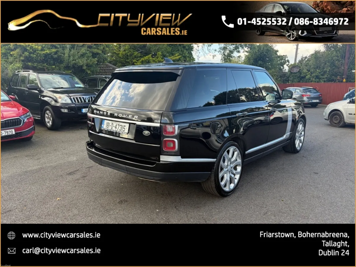 Land Rover Range Rover 3.0 VOGUE  AUTOMATIC - Image 4