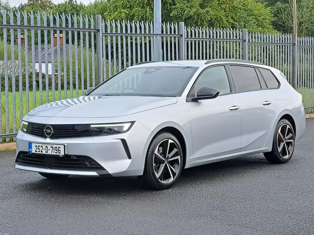 Opel Astra ELEGANCE TOURER 1.5TD 130BHP 8 SPEED AU - Image 6
