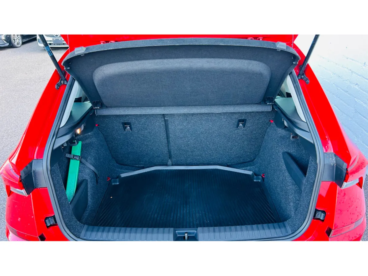 Skoda Kamiq LOW MILEAGE HIGH SPEC PETROL STYLE 1.0 - Image 5
