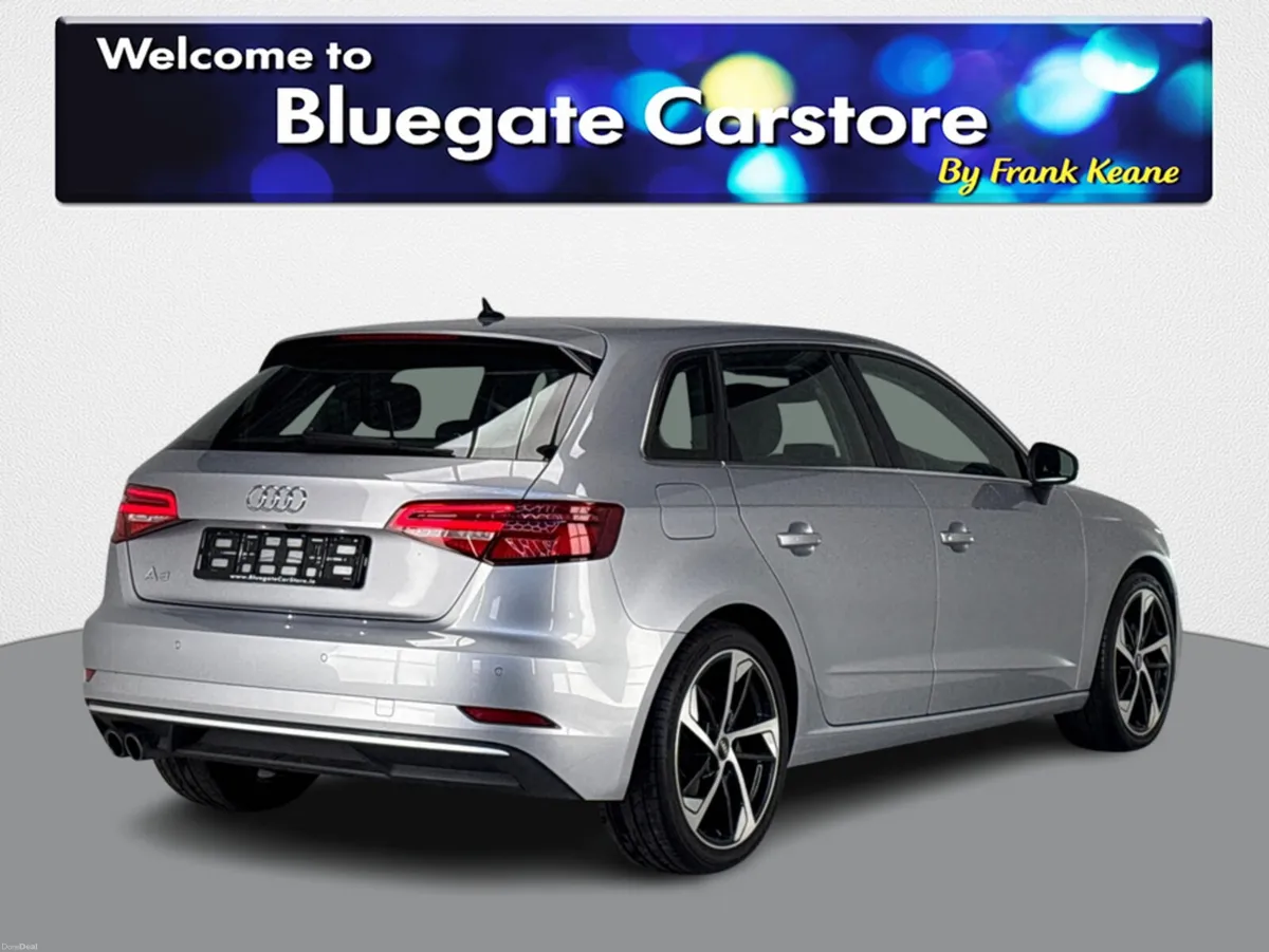 Audi A3 **FULL BLACK CLOTH INTERIOR**REVERSE CAMER - Image 4