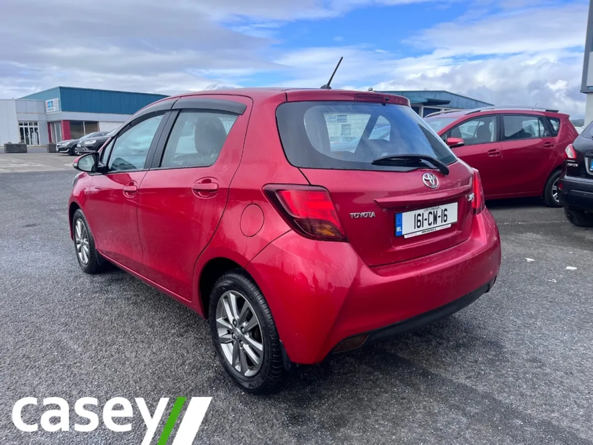 Toyota Yaris 1.0 LUNA 4DR - Image 2