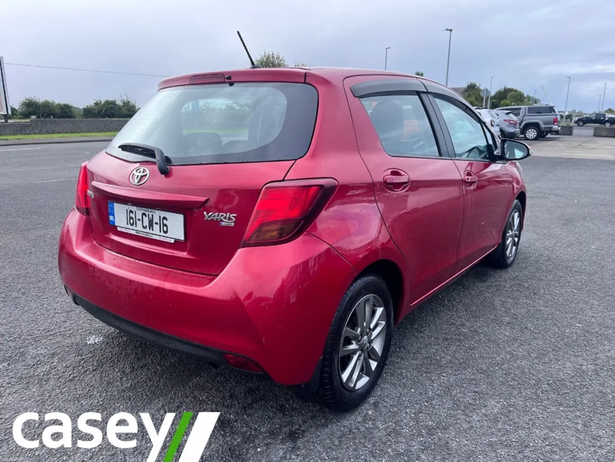 Toyota Yaris 1.0 LUNA 4DR - Image 4