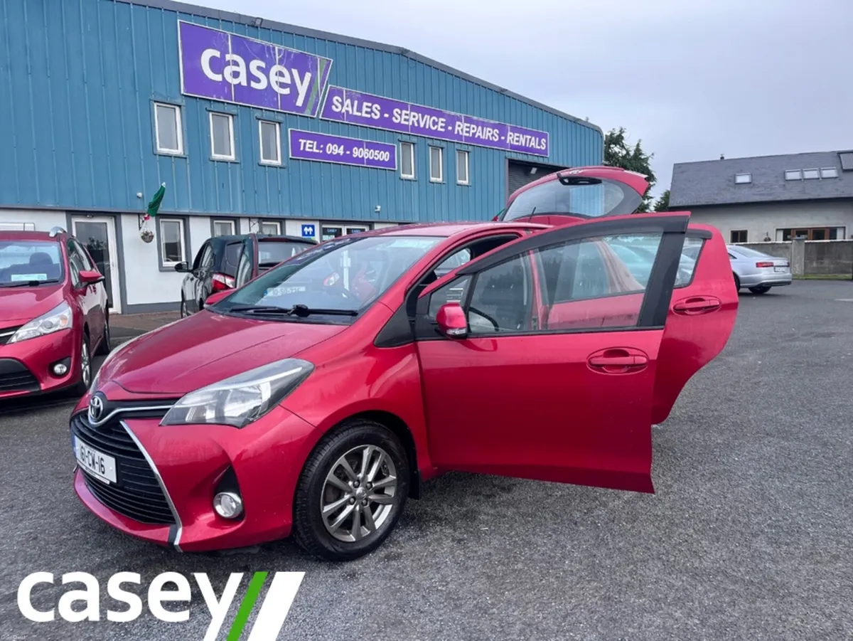 Toyota Yaris 1.0 LUNA 4DR - Image 6