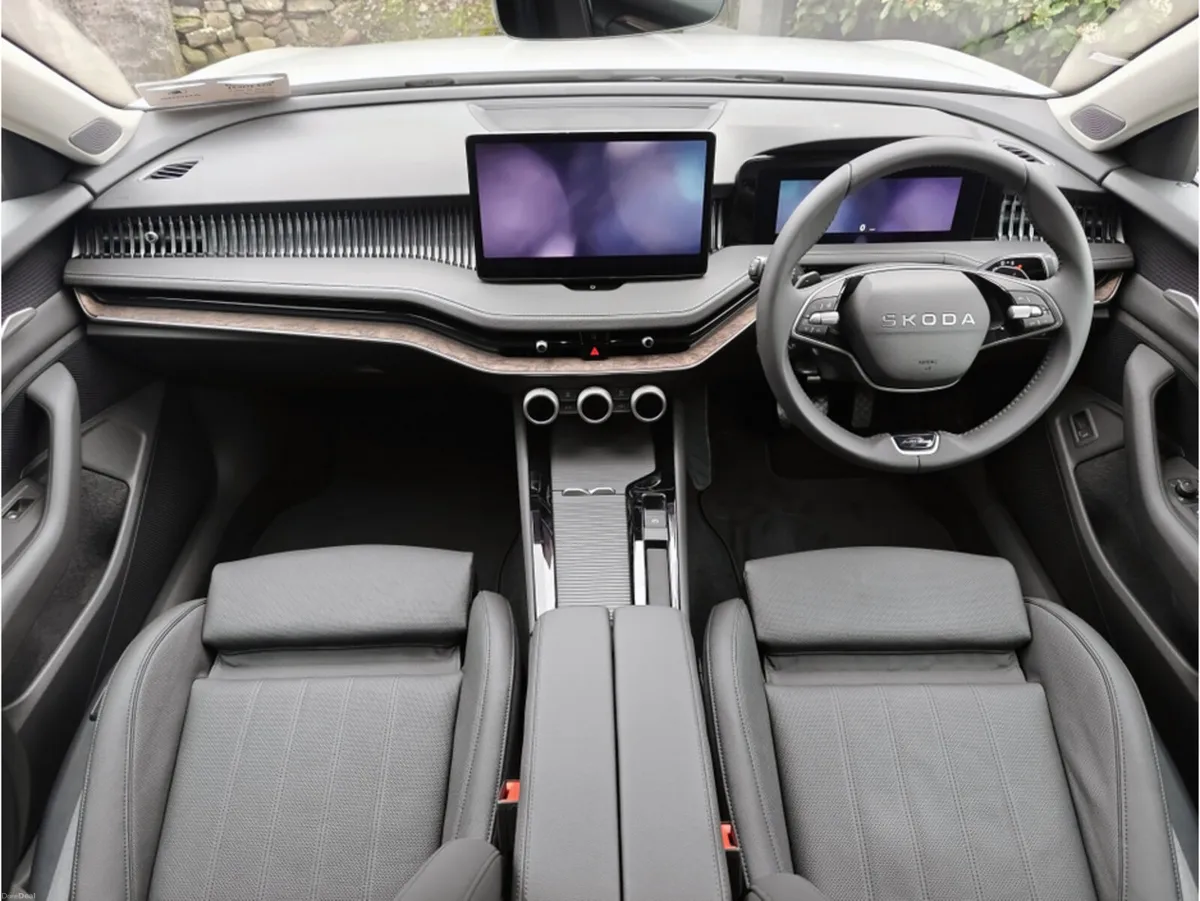 Skoda Superb COMBI L&K 1.5 PHEV- 204 BHP DSG AUTO - Image 5
