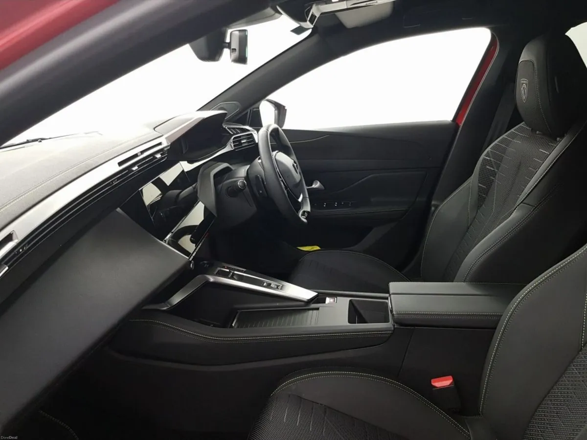 Peugeot 308 1.2 145bhp e-DCS6 MHEV GT - Image 4