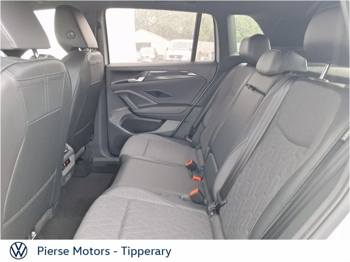 Volkswagen Tiguan EDITION 75 2.0TDI DSG 150HP - Image 6