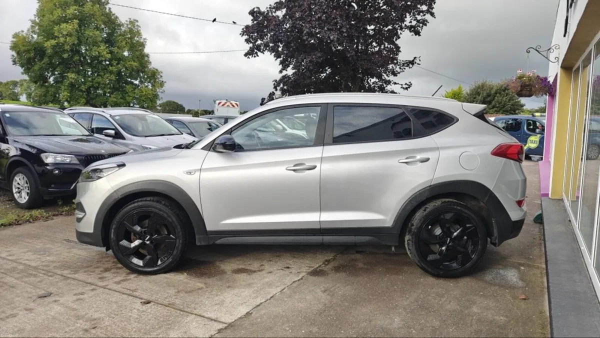 Hyundai Tucson 1.7 D Comfort - Image 4