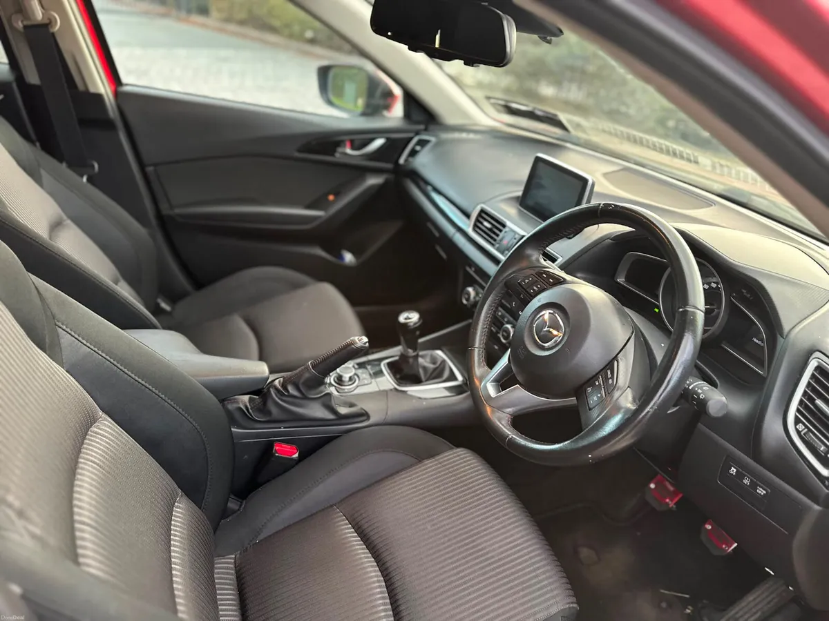 Mazda-3 2015 - Image 3